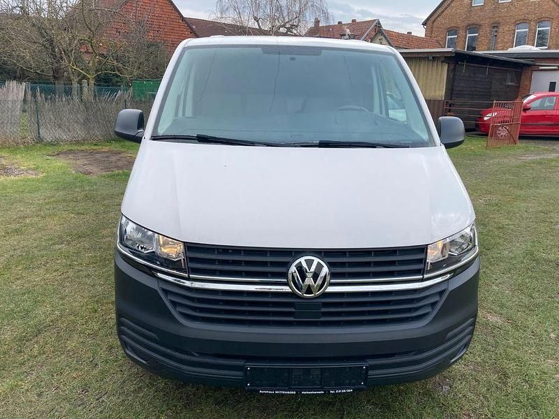 Second-hand VW Transporter 110 CP (80 kW) 2021 Alb Van