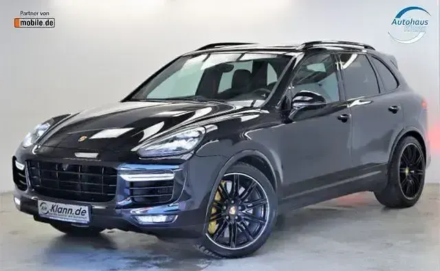 Gebraucht Porsche Cayenne Turbo S Chrono 570 PS (419 kW) 2015 Schwarz SUV