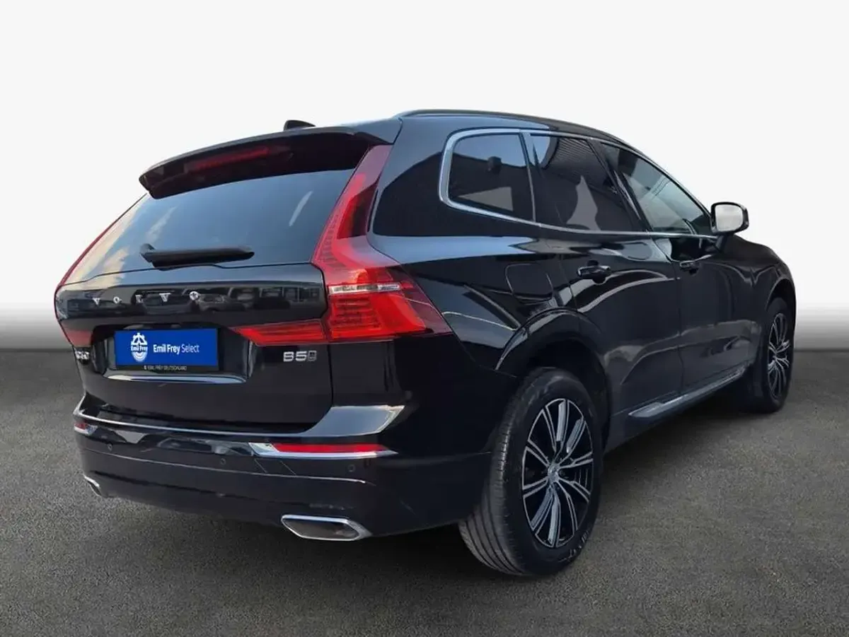 Gebraucht Volvo XC60 Inscription 235 PS (172 kW) 2021 Schwarz SUV