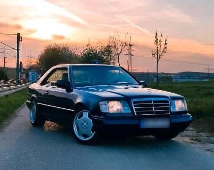 Blau Gebraucht 1995 Mercedes 220 Coupé | 11.000 € - Bild 1/4