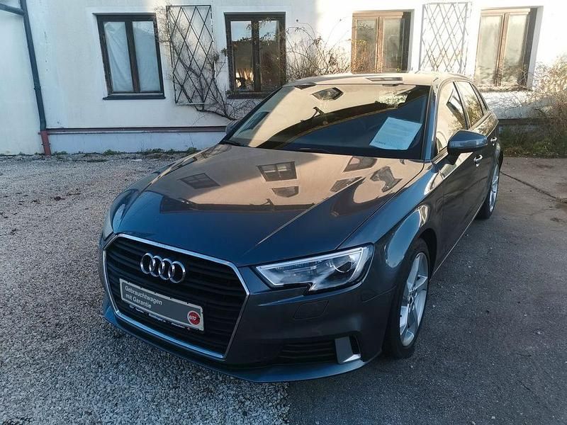 Gebraucht Audi A3 Sport 150 PS (110 kW) 2017 Grau Limousine