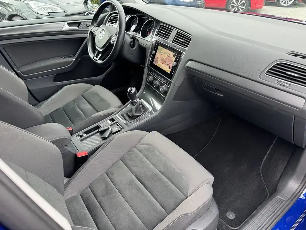 Gebraucht VW Golf VII R-line 150 PS (110 kW) 2019 Blau Limousine