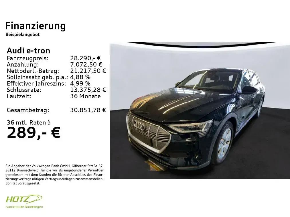Gebraucht Audi e-tron Basis 230 kW (313 PS) 2022 Mythosschwarz metallic SUV