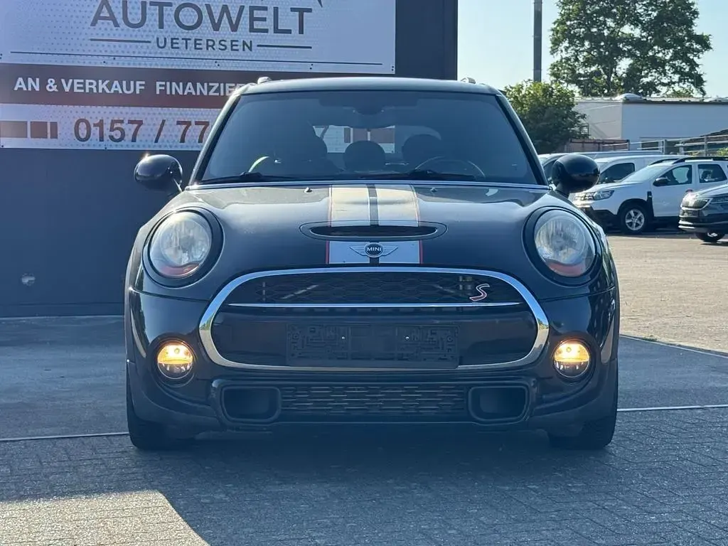 Gebraucht Mini Cooper S 192 PS (141 kW) 2017 Schwarz Kleinwagen