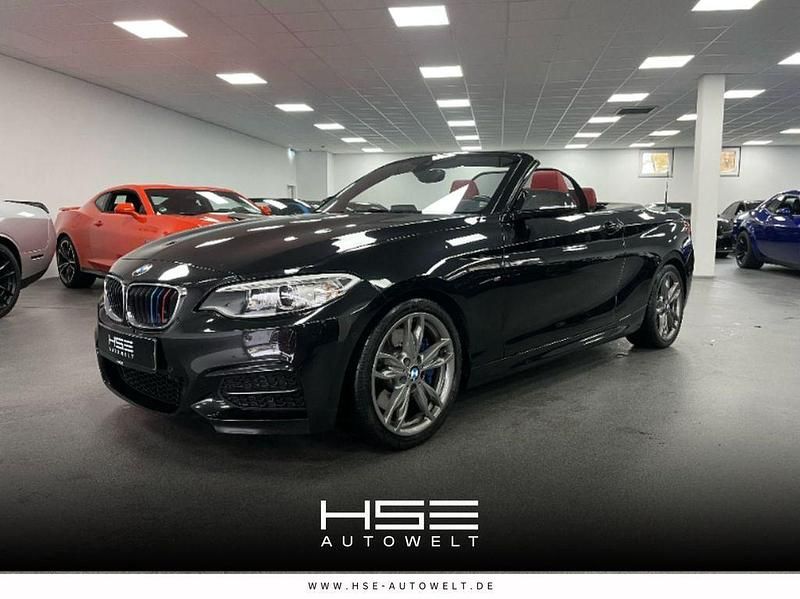 Schwarz Gebraucht 2016 BMW M240 M Sport Cabrio | 31.990 € (Fairer Preis) - Bild 1/3