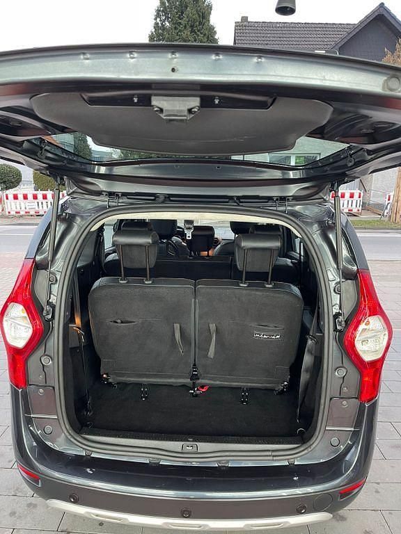 Gebraucht Dacia Lodgy 102 PS (75 kW) 2018 Grau Van / Kleinbus