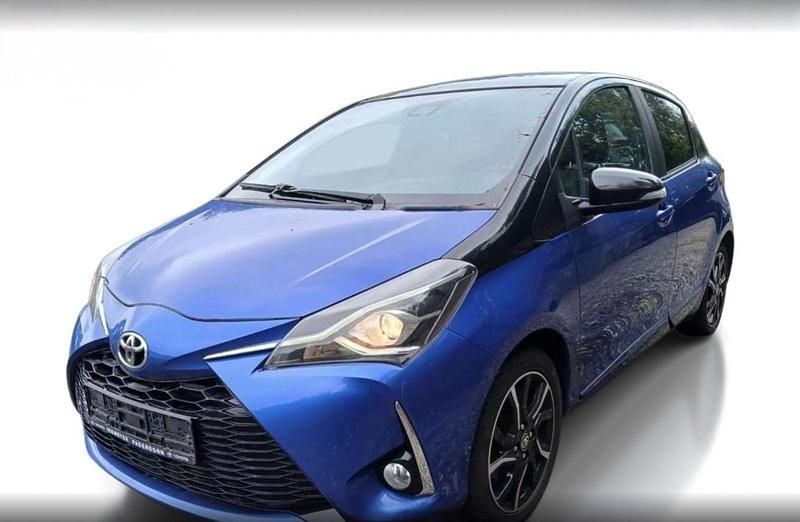 Blau Gebraucht 2018 Toyota Yaris Kleinwagen | 12.300 € (Fairer Preis) - Bild 1/4