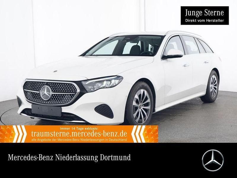 Weiß Gebraucht 2024 Mercedes E200 Avantgarde Limousine | 43.980 € (Superpreis) - Bild 1/3