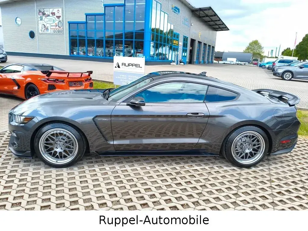 Gebraucht Ford Mustang 533 PS (392 kW) 2021 Grau