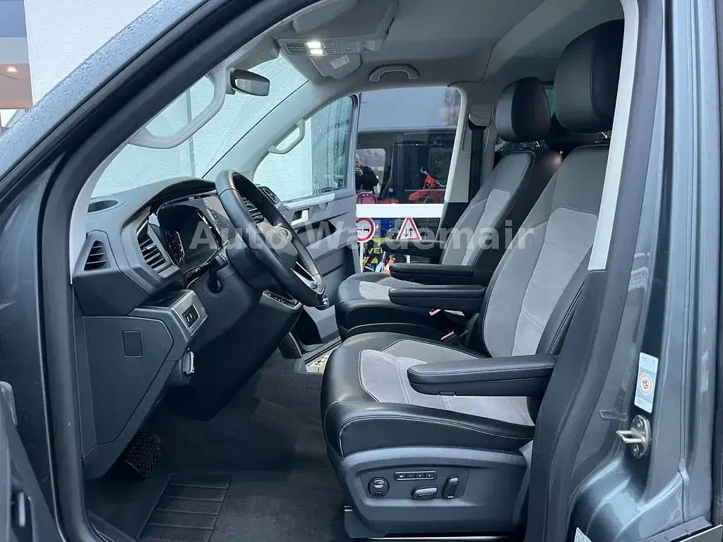 Gebraucht VW Multivan 199 PS (146 kW) 2020 Grau Van / Kleinbus
