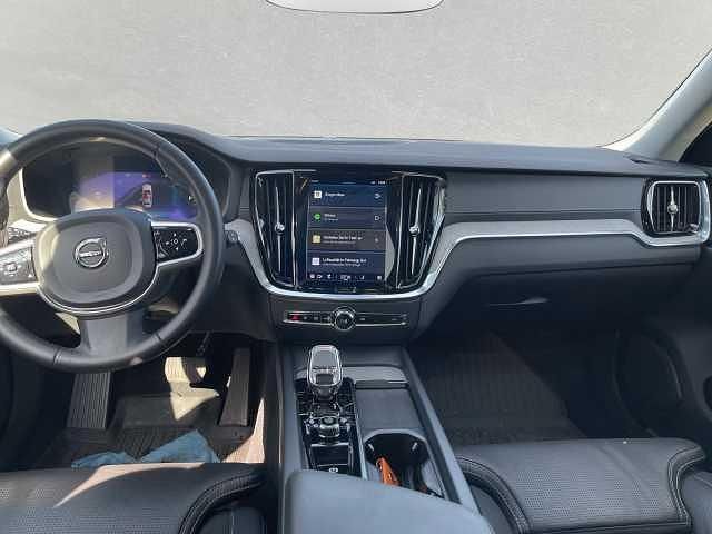 Gebraucht Volvo V60 CC 145 PS (106 kW) 2022 Kombi