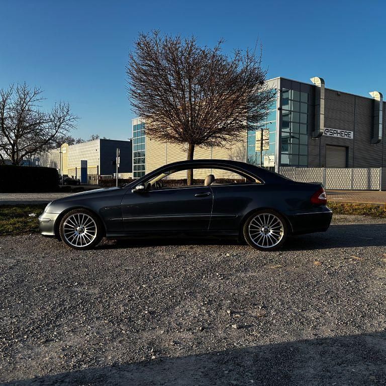 Gebraucht Mercedes CLK200 Elegance 163 PS (119 kW) 2003 Blau Coupé