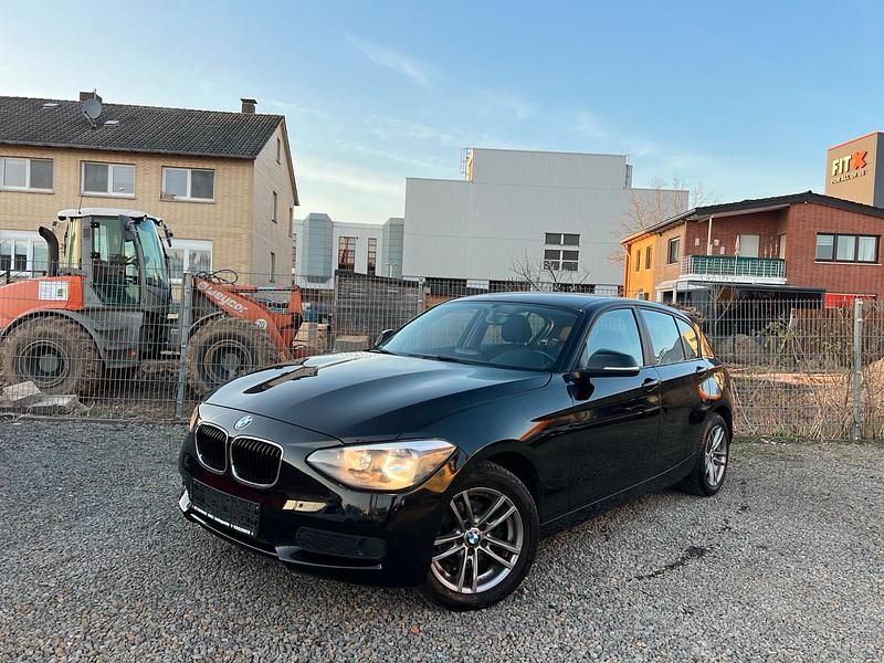 Gebraucht BMW 116 136 PS (100 kW) 2014 Schwarz Kleinwagen