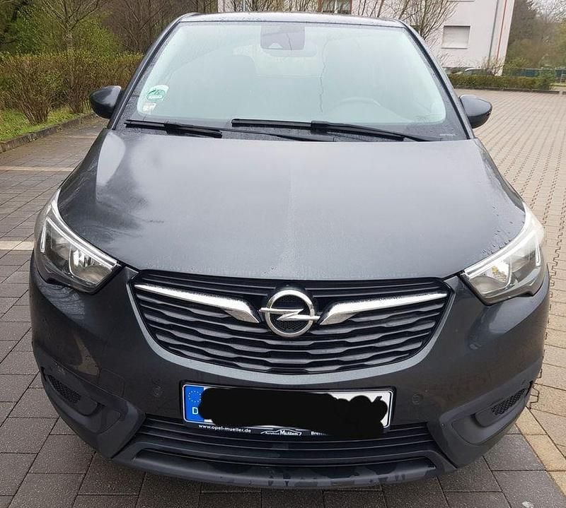 Grau Gebraucht 2017 Opel Crossland Edition SUV | 11.399 € (Fairer Preis) - Bild 1/4
