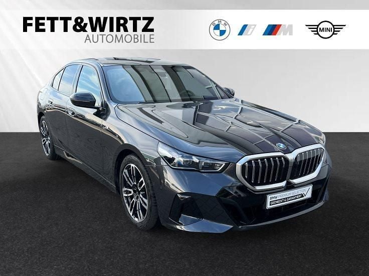 Andere Gebraucht 2024 BMW 520 M Sport Limousine | 46.490 € (Guter Preis) - Bild 1/3
