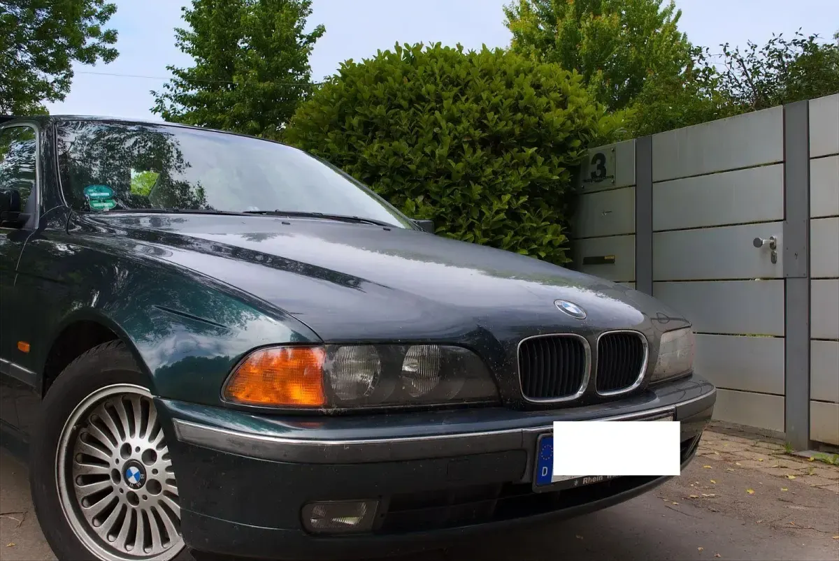 Gebraucht BMW 520 150 PS (110 kW) 1999 Grün Limousine