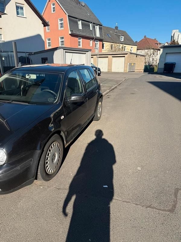Gebraucht VW Golf IV 105 PS (77 kW) 2000 Schwarz Kleinwagen