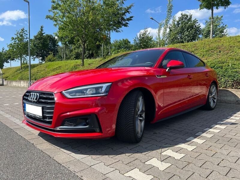 Rot Gebraucht 2018 Audi A5 Sportback S-Line Limousine | 21.950 € (Superpreis) - Bild 1/4
