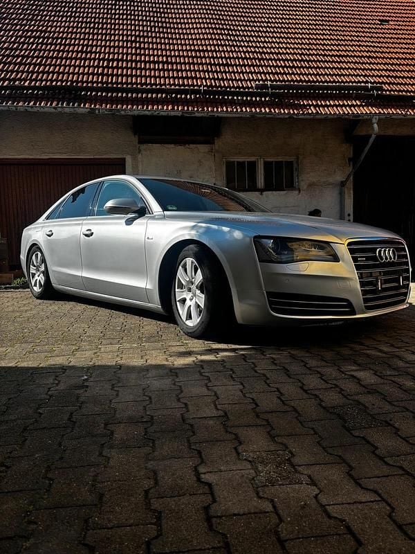 Gebraucht Audi A8 350 PS (257 kW) 2010 Limousine