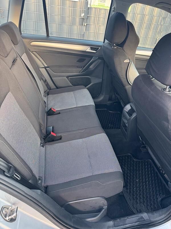 Gebraucht VW Golf 109 PS (80 kW) 2015 Grau Limousine