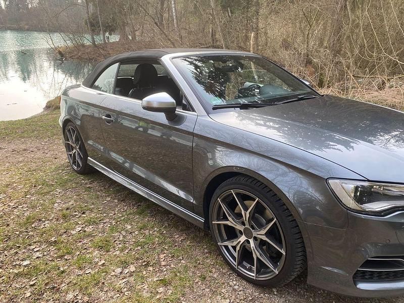 Gebraucht Audi Cabriolet Performance 300 PS (220 kW) 2016 Grau Cabrio