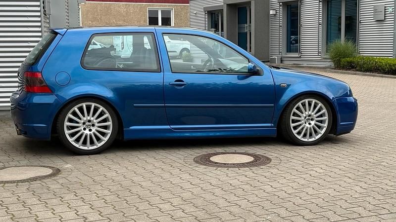 Gebraucht VW Golf IV R 241 PS (177 kW) 2003 Blau Limousine