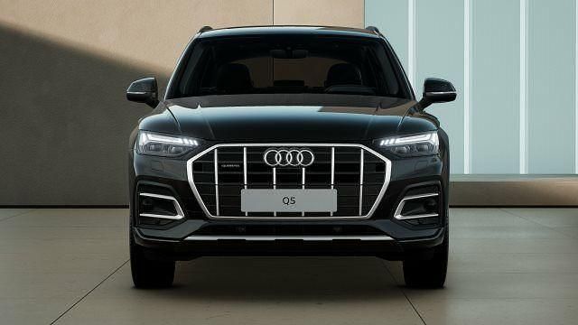 Gebraucht Audi Q5 Advanced 265 PS (194 kW) 2024 Mythosschwarz metallic SUV