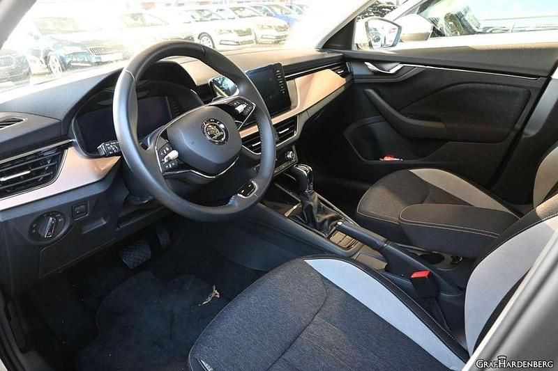 Gebraucht Skoda Scala Style 110 PS (80 kW) 2024 Silber Kleinwagen