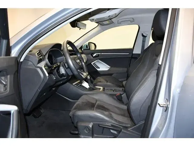 Second-hand Audi Q3 Advanced 150 CP (110 kW) 2020 Argintiu SUV