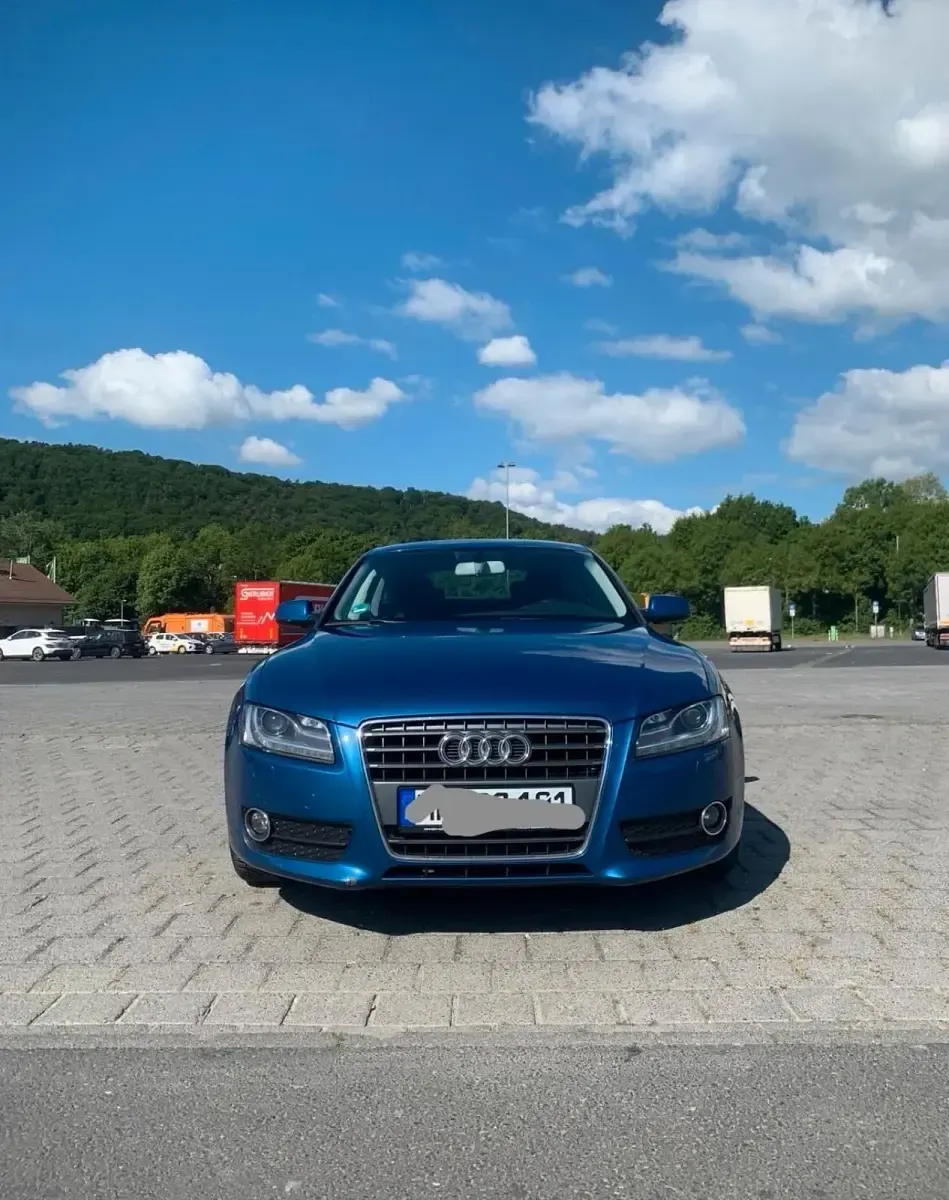 Gebraucht Audi A5 160 PS (117 kW) 2010 Blau Coupé