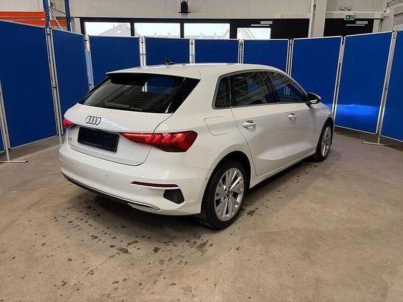 Gebraucht Audi A3 Advanced 150 PS (110 kW) 2022 Weiß Limousine