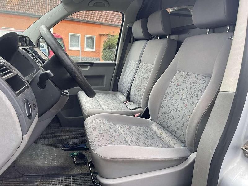 Gebraucht VW Transporter 131 PS (96 kW) 2009 Silber Van