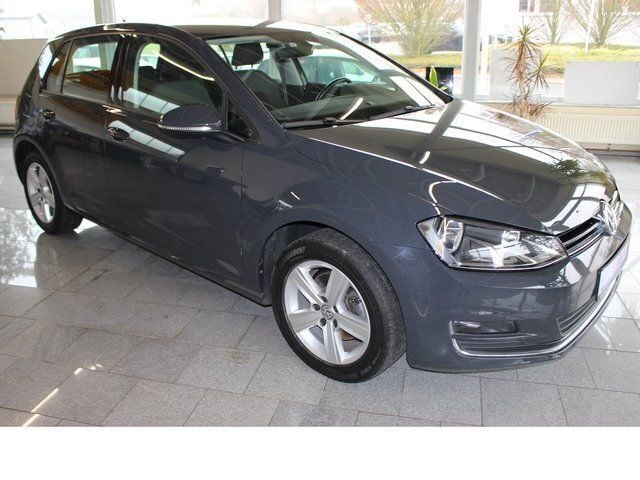 Second-hand VW Golf VII Highline 150 CP (110 kW) 2017 Gri Berlinǎ