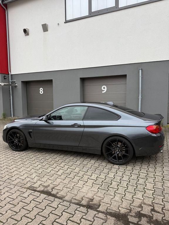 Grau Gebraucht 2015 BMW 435 Luxury Line Coupé | 18.999 € (Superpreis) - Bild 1/4