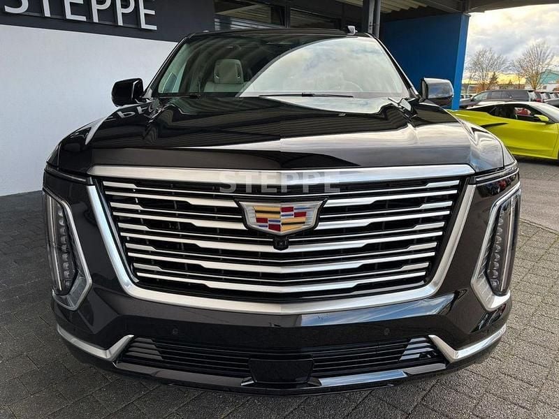 Neu Cadillac Escalade 426 PS (313 kW) 2025 Schwarz SUV