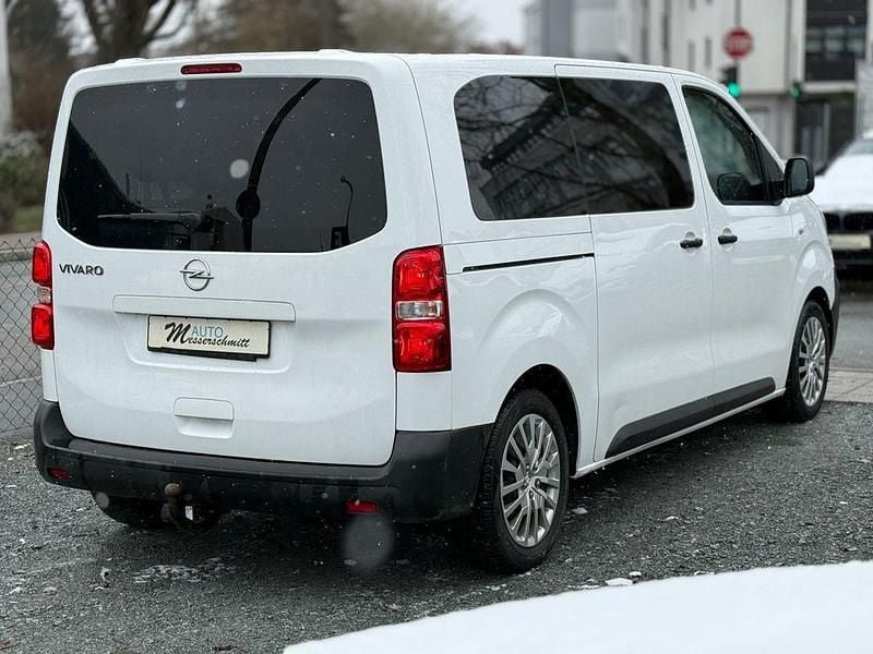 Gebraucht Opel Vivaro 120 PS (88 kW) 2020 Weiß Van / Kleinbus