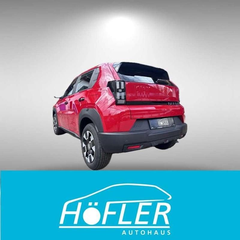 Gebraucht Fiat Grande Panda Icon 101 PS (74 kW) 2025 Rot Kleinwagen