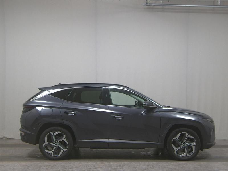 Grau Gebraucht 2022 Hyundai Tucson Trend SUV | 23.680 € (Superpreis) - Bild 1/4