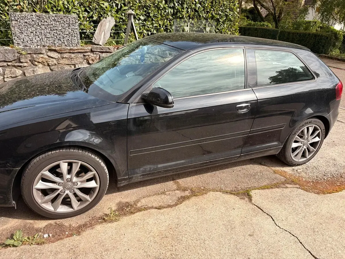 Używany Audi A3 150 KM (110 kW) 2010 Czarny Hatchback