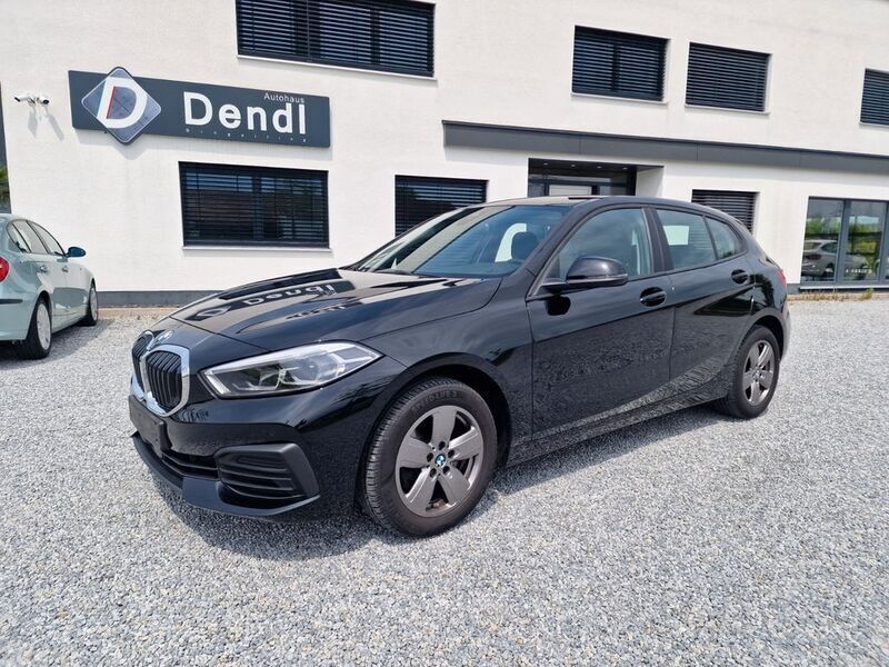 Schwarz ii Gebraucht 2022 BMW 118 Kleinwagen | 21.300 € (Fairer Preis) - Bild 1/4