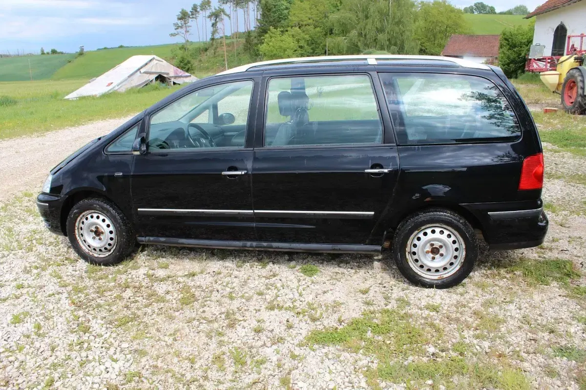Brugt VW Sharan 116 HK (85 kW) 2007 Sort MPV