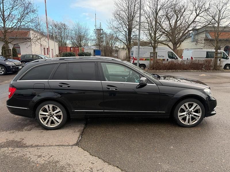 Gebraucht Mercedes C250 Avantgarde 204 PS (150 kW) 2013 Schwarz Kombi