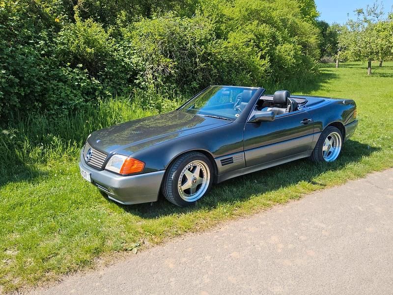 Schwarz Gebraucht 1992 Mercedes SL500 Cabrio | 24.900 € - Bild 1/4