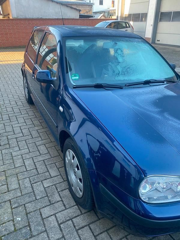 Gebraucht VW Golf IV 110 PS (80 kW) 2000 Blau Kleinwagen