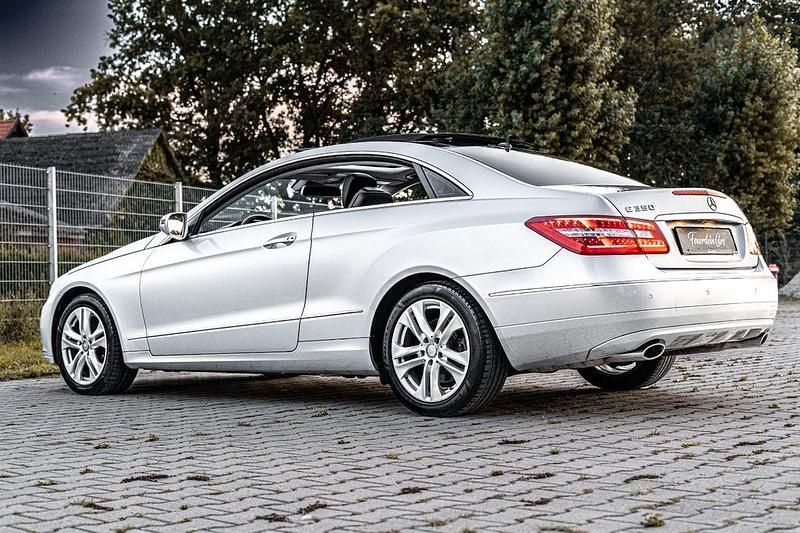 Gebraucht Mercedes E350 292 PS (214 kW) 2010 Silber