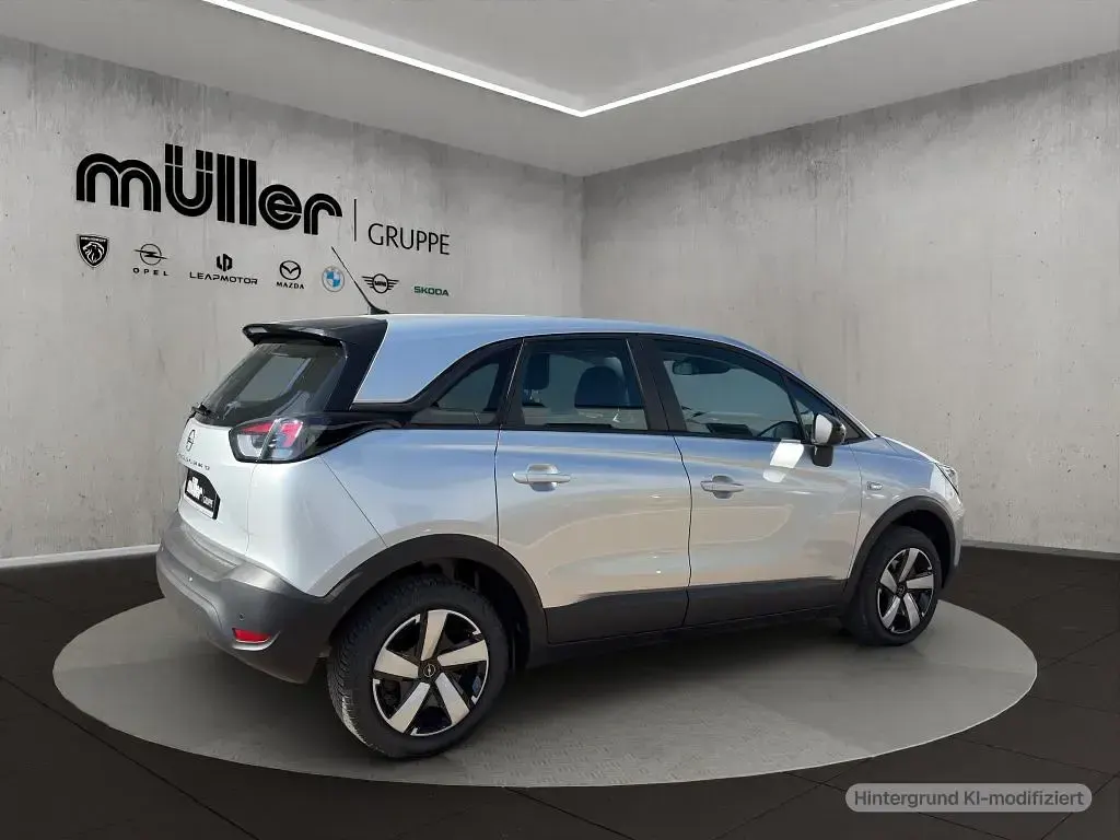 Gebraucht Opel Crossland Enjoy 131 PS (96 kW) 2024 Grau SUV