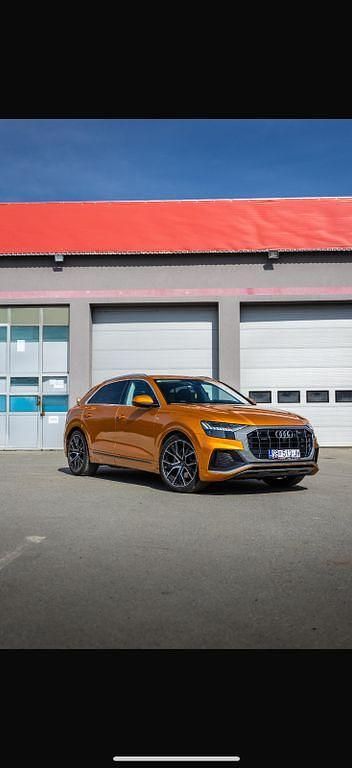 Orange Gebraucht 2018 Audi Q8 Sport SUV | 37.000 € (Teuer) - Bild 1/4
