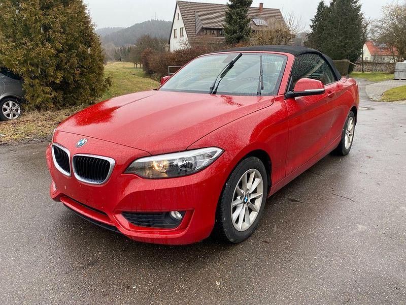 Gebraucht BMW 218 136 PS (100 kW) 2017 Rot Cabrio