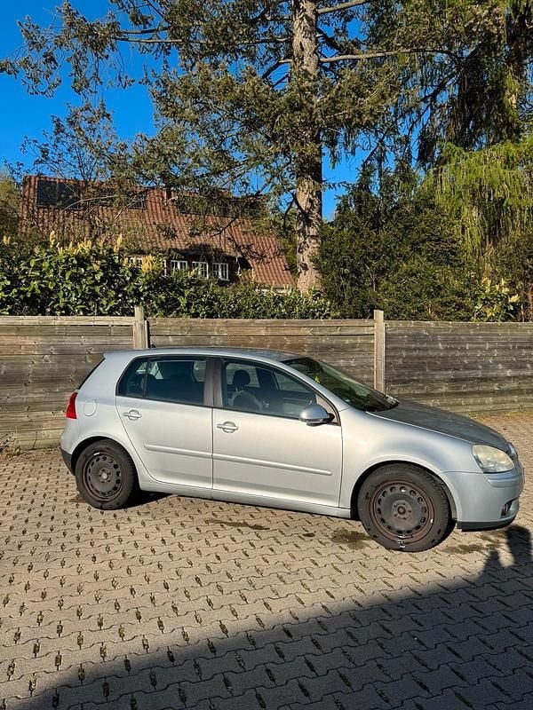 Brugt VW Golf V 101 HK (74 kW) 2007 Sølv Hatchback