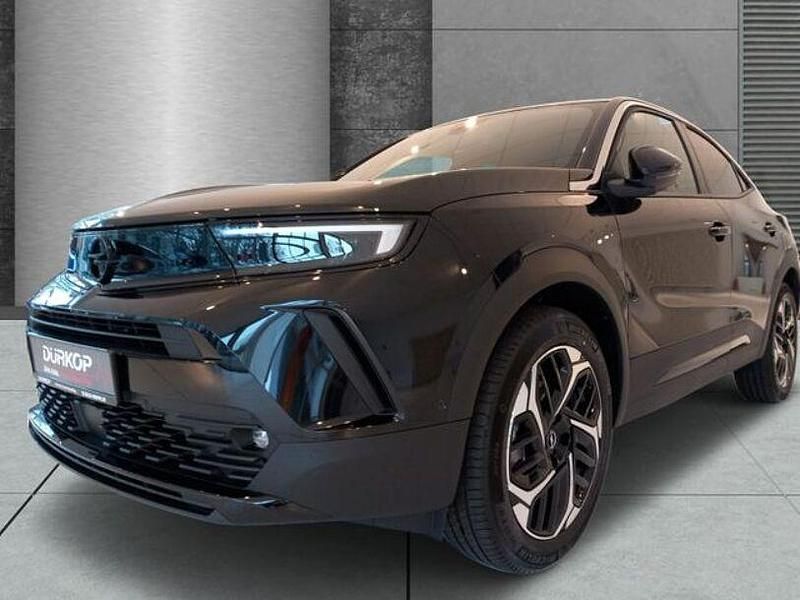 Neu Opel Mokka-e Ultimate 114 kW (156 PS) 2025 Diamant schwarz/karbon schwarz SUV